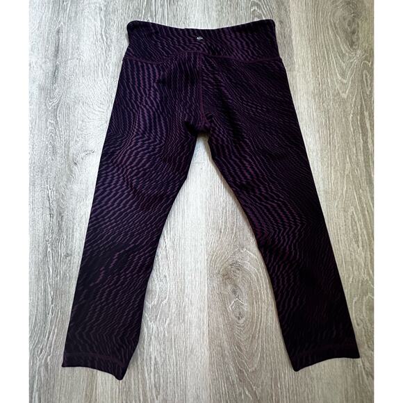 Lululemon|Wunder Under Cropped‎ Leggings|Shifted Purple/Black|SZ 8 - Picture 7 of 9